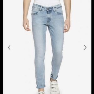 MYNTRA Faded Jeans